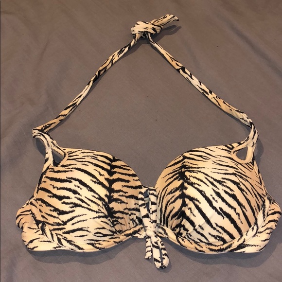 Victoria's Secret Other - SOLD‼️‼️‼️ bikini top